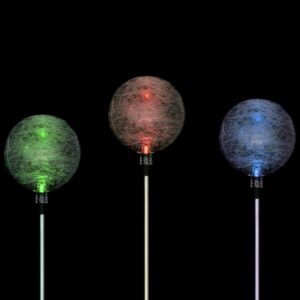 Zahradní LED solární lampa Garth skleněné koule se změnou barvy