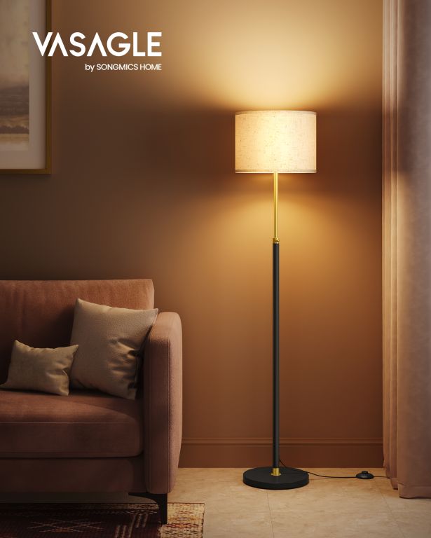 Stojací lampa s nastavitelnou výškou 140 - 170 cm